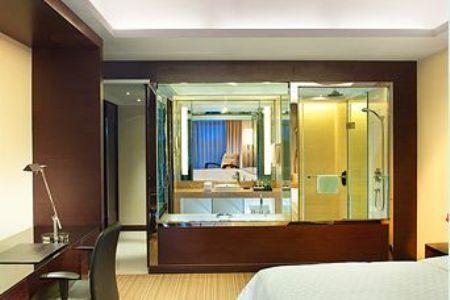 Отель Ramada Plaza Ляньюньган Экстерьер фото